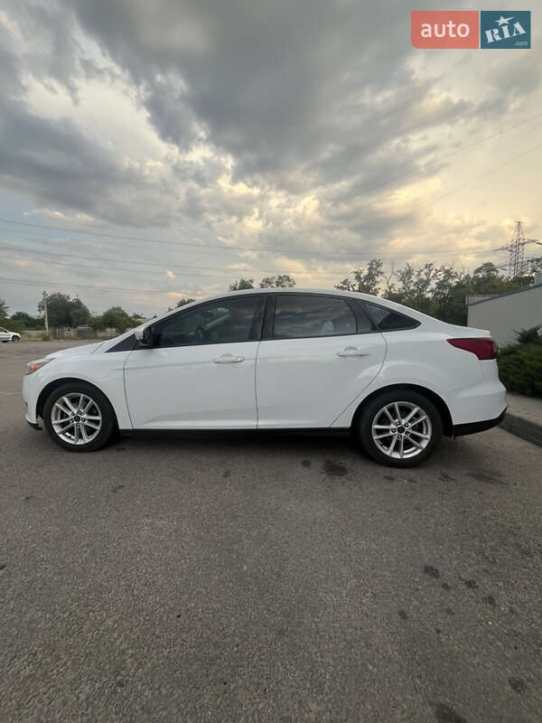 Седан Ford Focus 2015 в Днепре фото 31 Седан Ford Focus 2015 в Днепре