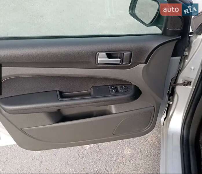 Універсал Ford Focus 2007 в Шепетівці