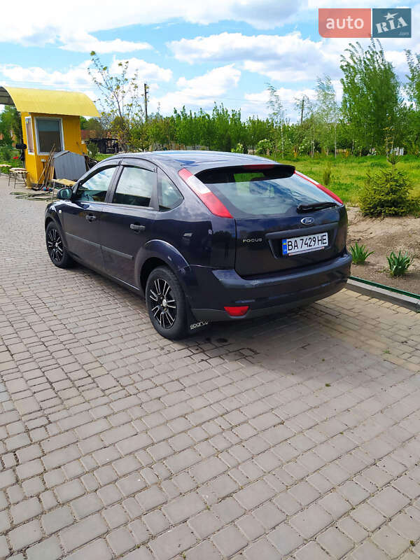 Хэтчбек Ford Focus 2006 в Славуте