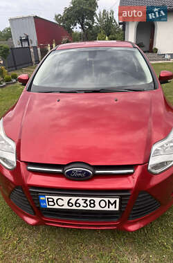Хэтчбек Ford Focus 2014 в 