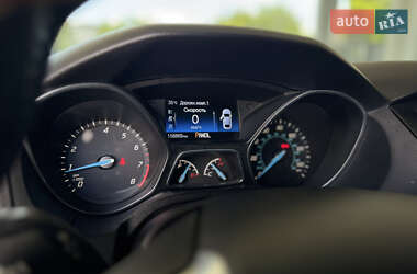 Седан Ford Focus 2014 в 