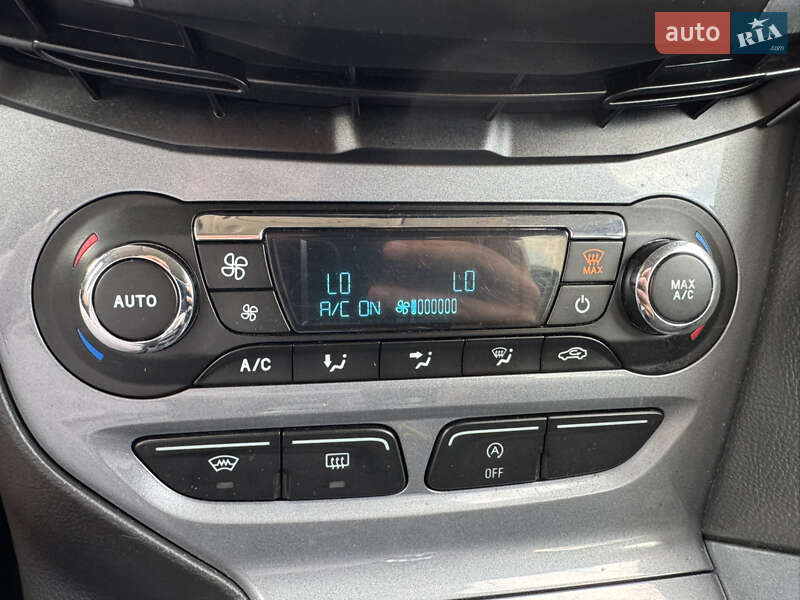 Хэтчбек Ford Focus 2011 в Стрые