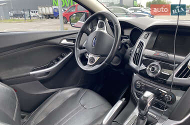 Седан Ford Focus 2012 в 