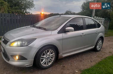 Хэтчбек Ford Focus 2010 в Львове