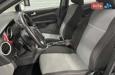 Универсал Ford Focus 2010 в 