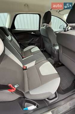 Универсал Ford Focus 2012 в 
