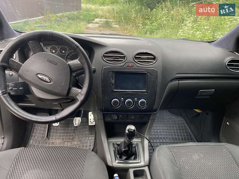 Хэтчбек Ford Focus 2007 в Львове