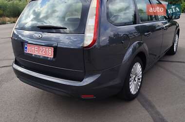 Универсал Ford Focus 2011 в 