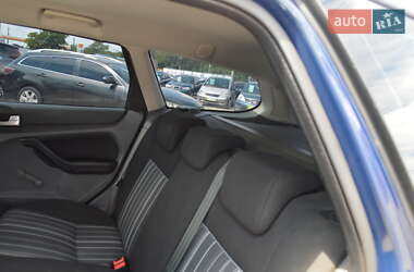 Универсал Ford Focus 2010 в 