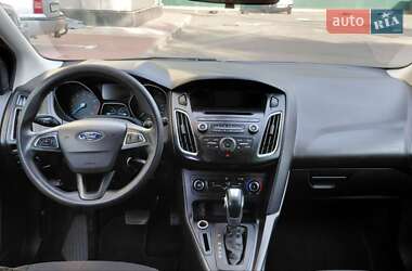 Хэтчбек Ford Focus 2017 в Киеве