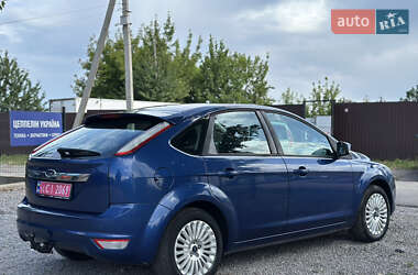 Хэтчбек Ford Focus 2009 в 
