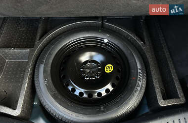 Хэтчбек Ford Focus 2009 в 