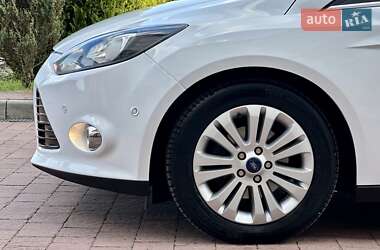 Универсал Ford Focus 2013 в 
