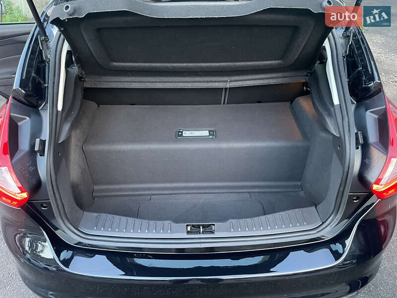 Хэтчбек Ford Focus 2013 в Киеве фото 10 Хэтчбек Ford Focus 2013 в Киеве