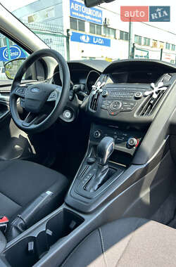 Седан Ford Focus 2017 в 