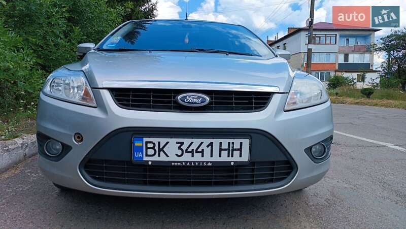 Універсал Ford Focus 2010 в Сарнах
