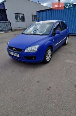 Хэтчбек Ford Focus 2006 в 