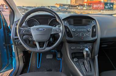 Хэтчбек Ford Focus 2016 в 