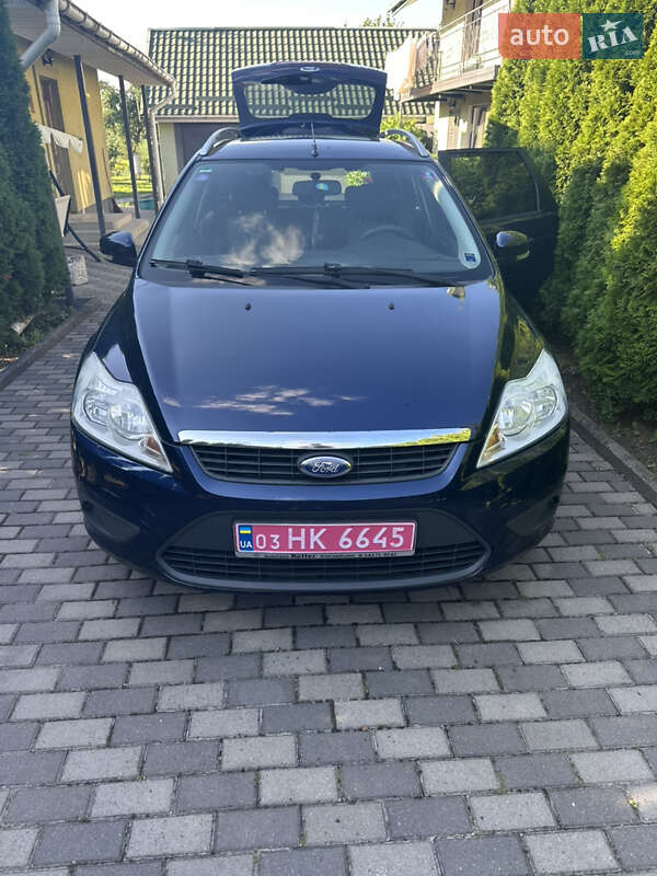 Универсал Ford Focus 2010 в 