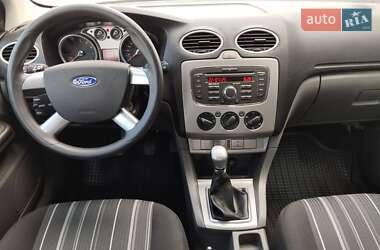 Универсал Ford Focus 2010 в 