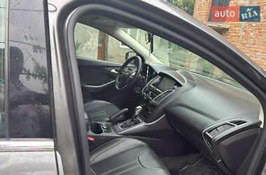 Хэтчбек Ford Focus 2014 в 