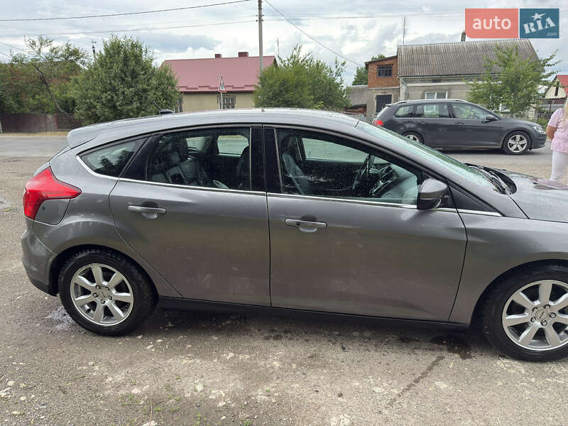 Хетчбек Ford Focus 2014 в Тернополі