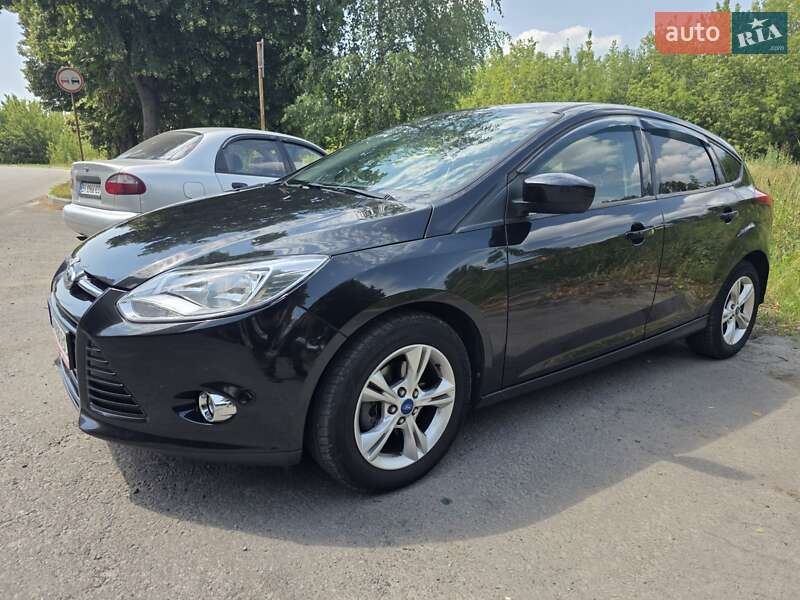 Хэтчбек Ford Focus 2011 в Полтаве фото 2 Хэтчбек Ford Focus 2011 в Полтаве