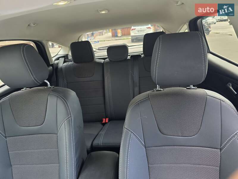 Хэтчбек Ford Focus 2011 в Полтаве фото 14 Хэтчбек Ford Focus 2011 в Полтаве