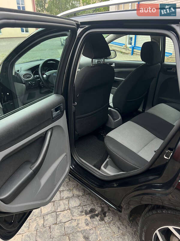 Універсал Ford Focus 2010 в Житомирі