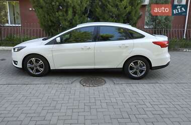 Седан Ford Focus 2017 в 