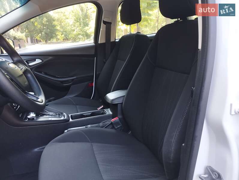 Седан Ford Focus 2017 в Запорожье фото 11 Седан Ford Focus 2017 в Запорожье