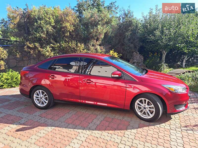 Седан Ford Focus 2017 в 