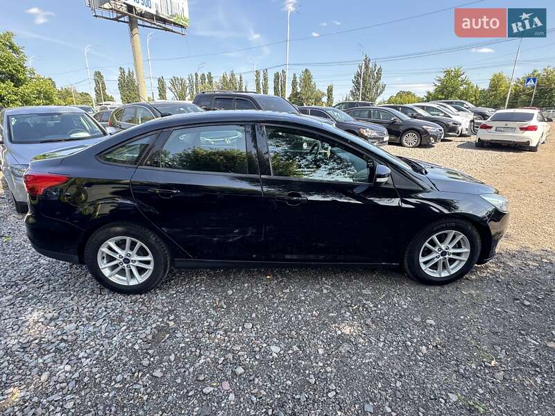 Седан Ford Focus 2018 в Києві