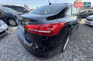 Седан Ford Focus 2018 в 