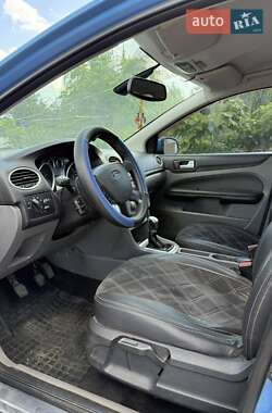 Хэтчбек Ford Focus 2008 в 