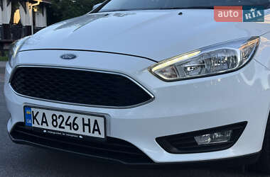 Хэтчбек Ford Focus 2017 в 