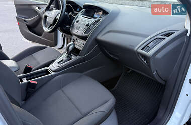 Хэтчбек Ford Focus 2017 в 