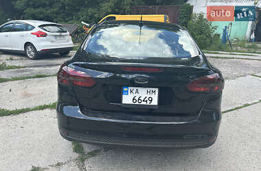 Седан Ford Focus 2016 в 