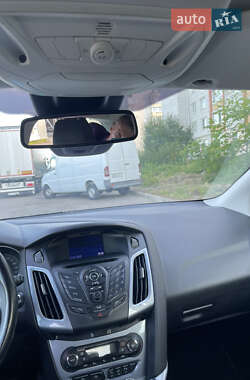 Универсал Ford Focus 2012 в 