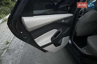 Седан Ford Focus 2018 в 