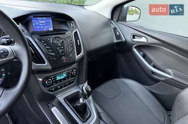 Универсал Ford Focus 2012 в 