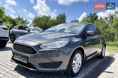 Хэтчбек Ford Focus 2017 в 