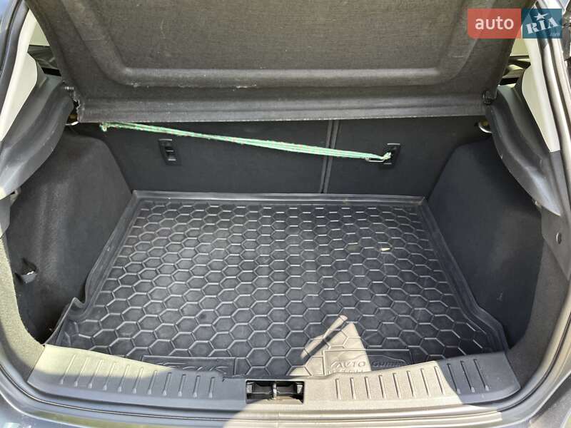 Хэтчбек Ford Focus 2017 в Львове