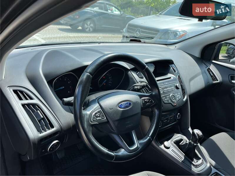 Хэтчбек Ford Focus 2017 в Львове