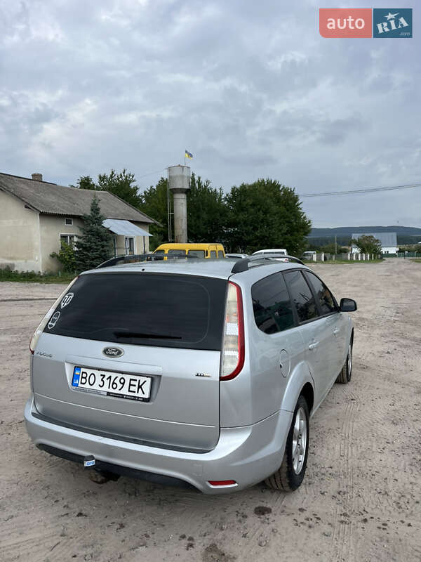 Универсал Ford Focus 2008 в Зборове