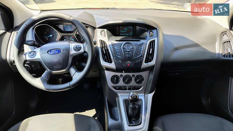 Универсал Ford Focus 2014 в Киеве