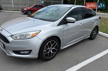 Седан Ford Focus 2015 в 
