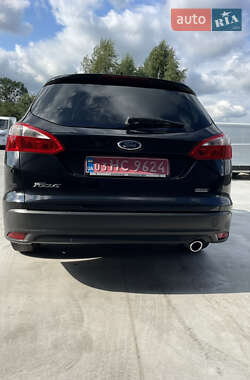 Универсал Ford Focus 2012 в 