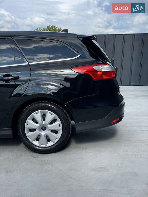 Универсал Ford Focus 2012 в Дубно
