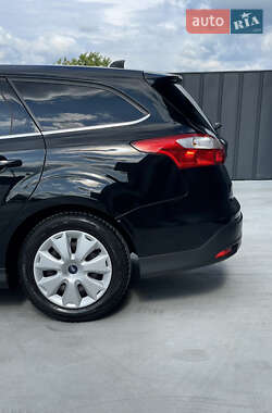Универсал Ford Focus 2012 в 